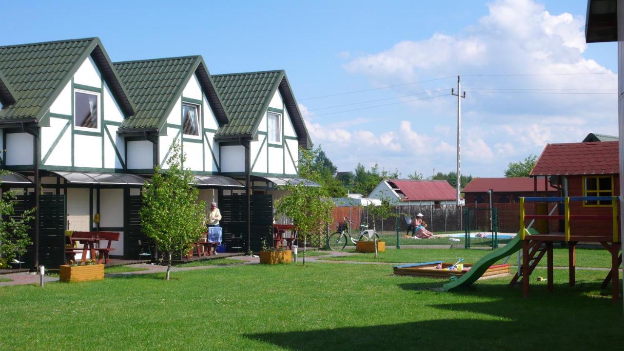 Hotel Osrodek Domkow Letniskowych Sztorm Chłopy Esterno foto